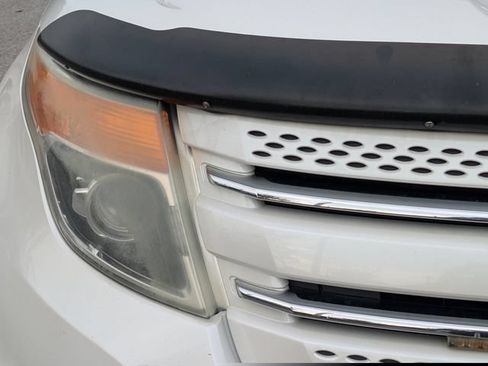 Used 2015 Ford Explorer Limited w/ Equipment Group 301A AWD/4WD image 10