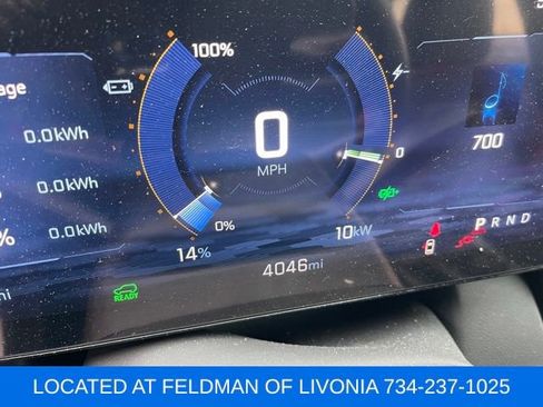 Used 2024 Chevrolet Equinox EV RS image 8