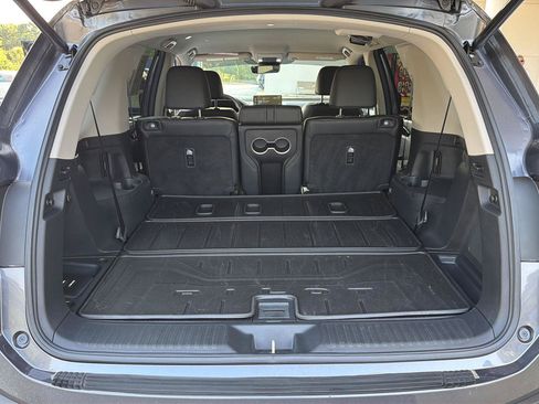 Used 2025 Honda Pilot EX-L image 33