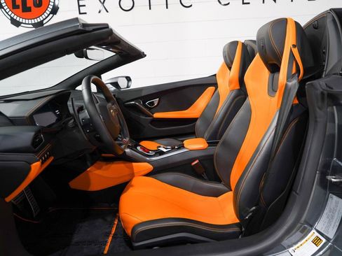 Used 2018 Lamborghini Huracan LP 580-2 image 9