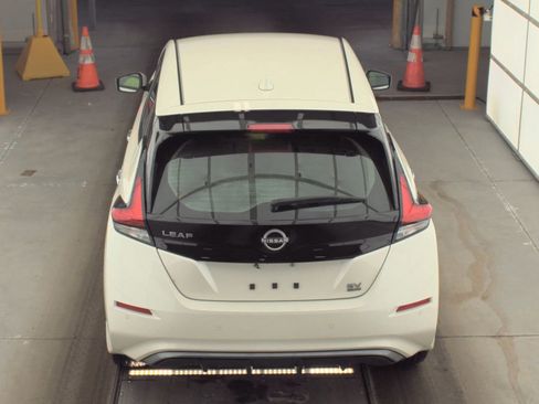 Used 2024 Nissan Leaf SV Plus image 6