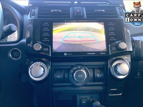 Used 2020 Toyota 4Runner SR5 image 31