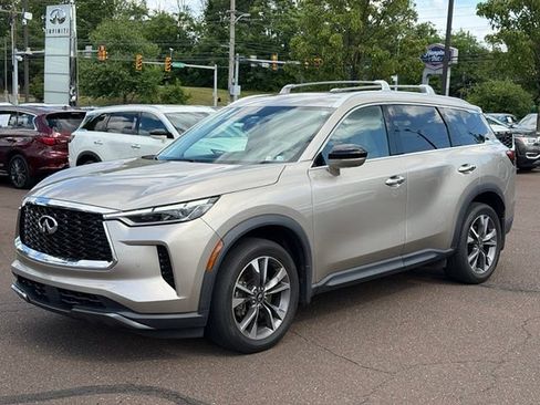 Used 2022 INFINITI QX60 Luxe w/ Cargo Package AWD/4WD image 3