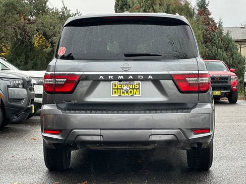 Used 2024 Nissan Armada SV AWD/4WD image 5