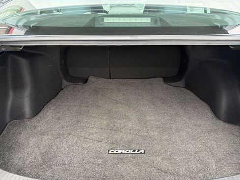Certified 2022 Toyota Corolla LE w/ Carpet Mat Package (TMS) image 28