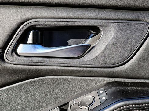 New 2025 Nissan Rogue SL image 42