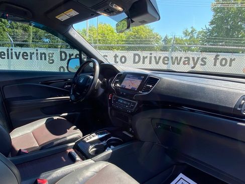 Used 2022 Honda Ridgeline Black Edition image 21