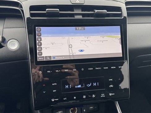 Used 2022 Hyundai Tucson Limited w/ Cargo Package image 26