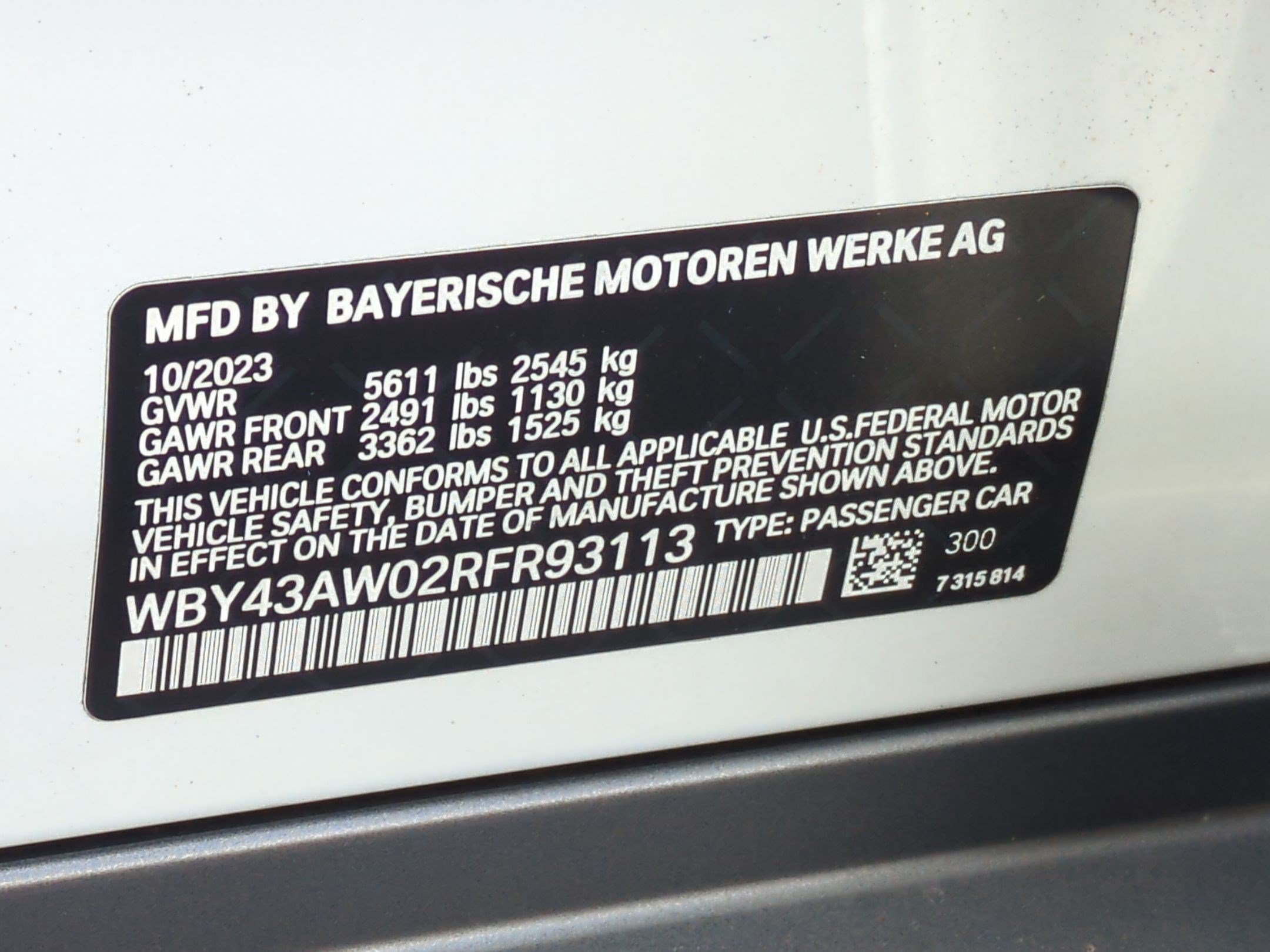 Certified 2024 BMW i4 eDrive35 w/ Convenience Package RWD image 33