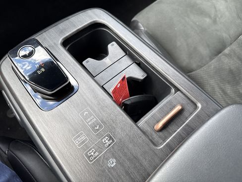 Certified 2023 Nissan Ariya AWD image 21