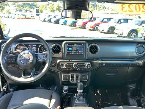 Used 2023 Jeep Wrangler Sport S image 33