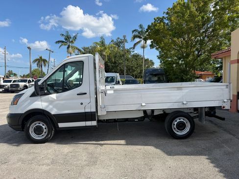 Used 2019 Ford Transit 250 138 RWD image 2