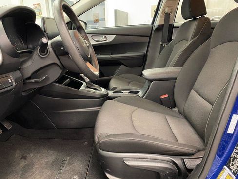 Used 2024 Kia Forte LXS w/ LXS Technology Package image 10