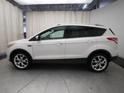 Used 2014 Ford Escape Titanium w/ Equipment Group 401A AWD/4WD image 28