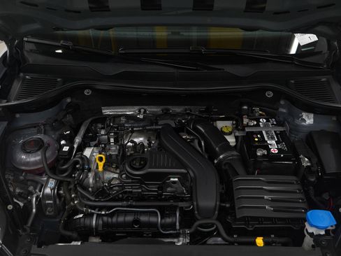 Used 2022 Volkswagen Taos SE image 27