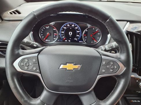 Used 2023 Chevrolet Traverse High Country w/ LPO, Floor Liner Package FWD image 13