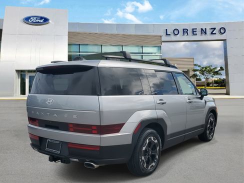Used 2025 Hyundai Santa Fe SEL image 5