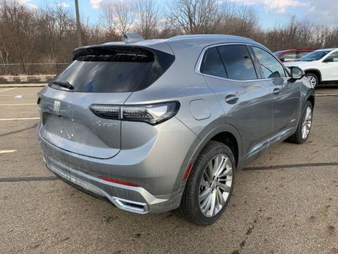 New 2026 Buick Envision Avenir image 4