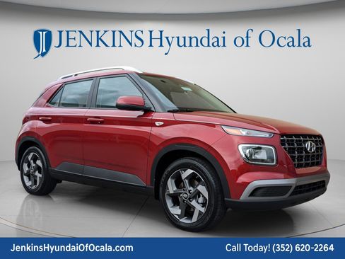 New 2025 Hyundai Venue SEL image 10
