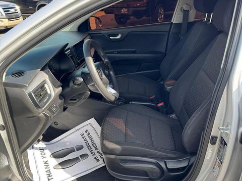 Used 2019 Kia Rio S FWD image 15