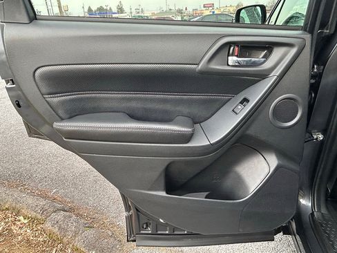 Used 2018 Subaru Forester 2.0XT Touring image 37