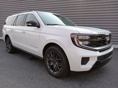 New 2027 Ford Expedition Max Platinum w/ Driver's Package AWD/4WD image 1