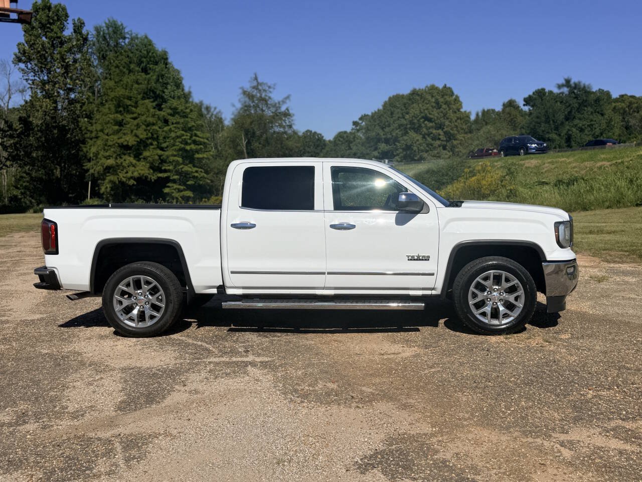 Used 2018 GMC Sierra 1500 SLT w/ Texas SLT Premium Package RWD image 6