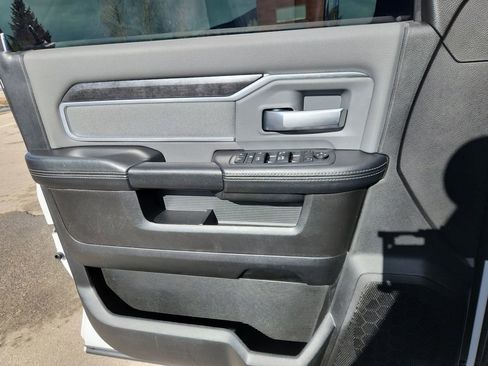 Used 2019 RAM 2500 Big Horn image 12