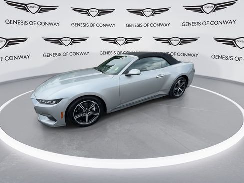 Used 2024 Ford Mustang Premium RWD image 4