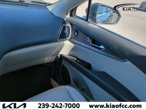 Used 2020 Lincoln Nautilus Reserve w/ Cargo Utility Package image 17