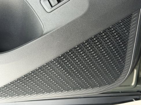 New 2026 Volkswagen Atlas Cross Sport SE image 14