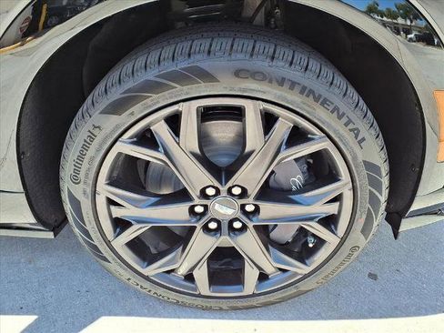 New 2026 Cadillac Optiq V AWD/4WD image 7