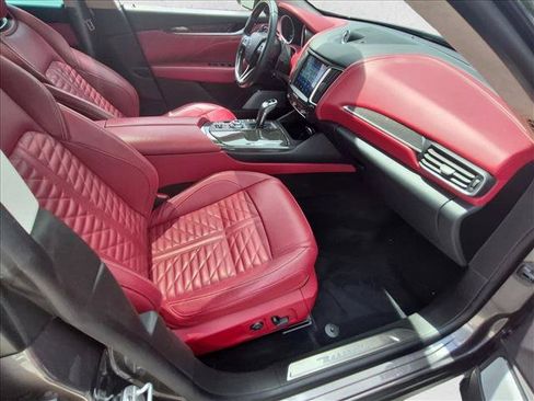 Used 2019 Maserati Levante GTS AWD/4WD image 22