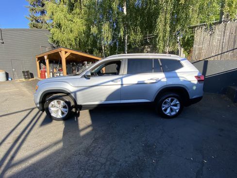 Used 2019 Volkswagen Atlas SE FWD image 3