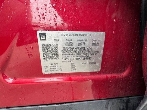 Used 2019 Cadillac XT4 Luxury w/ Cold Weather Package image 35