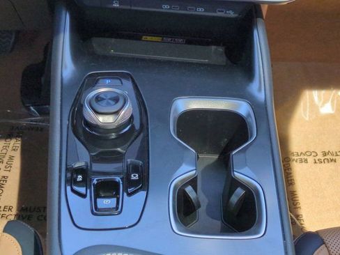 Certified 2024 Lexus RZ 300e Premium w/ Accessory Package (Z1) image 19