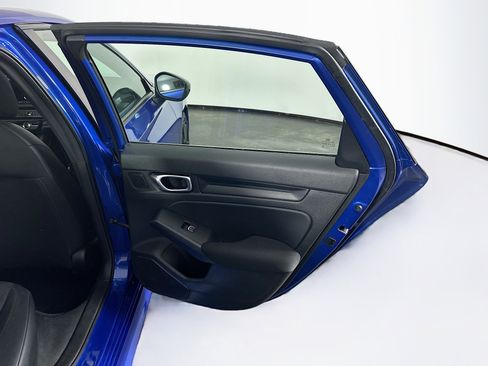 Used 2023 Honda Civic Sport image 28