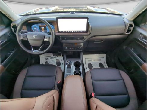 New 2025 Ford Bronco Sport Outer Banks w/ Sasquatch Outer Banks Package AWD/4WD image 13