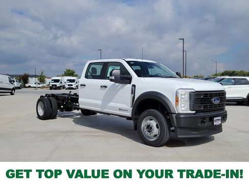 New 2026 Ford F550 4x4 Crew Cab Super Duty image 1