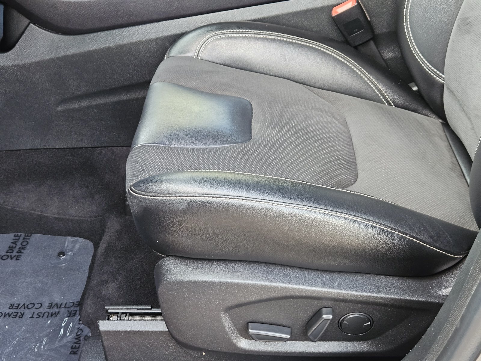 Used 2023 Ford Edge ST AWD/4WD image 31