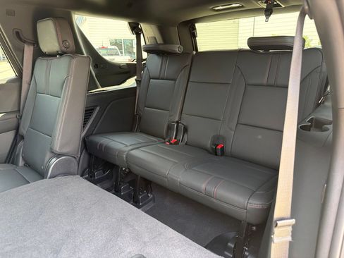 Used 2025 Chevrolet Tahoe RST w/ Comfort Package RWD image 17