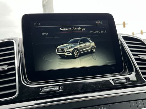 Used 2016 Mercedes-Benz GLE 350 4MATIC image 31