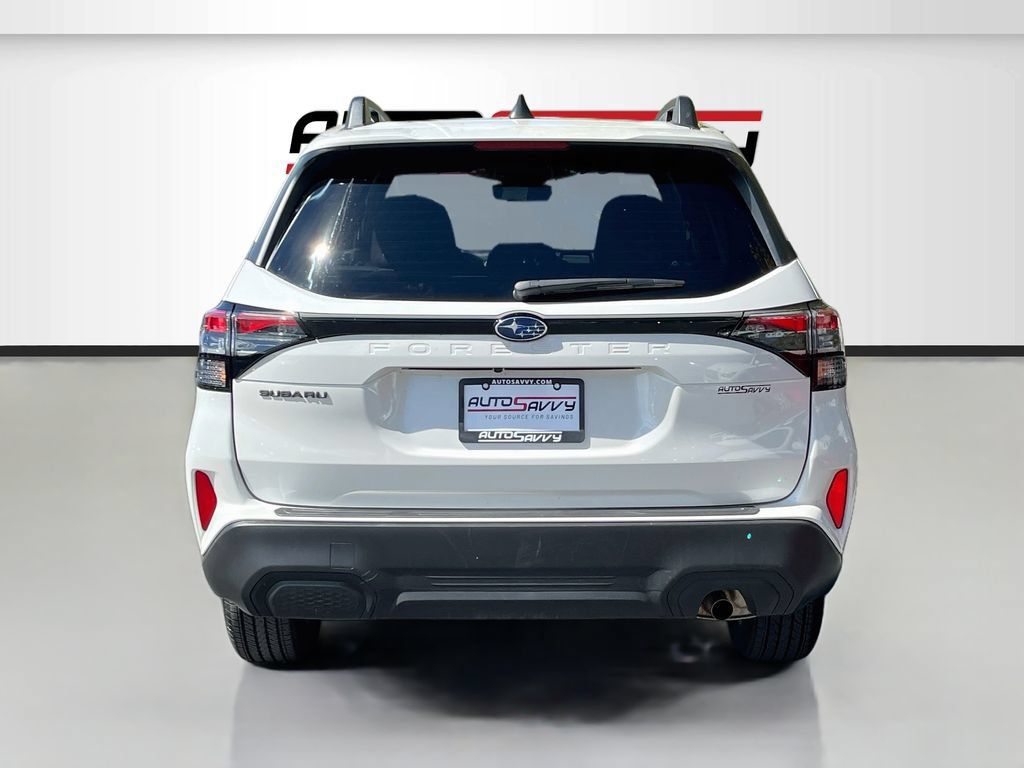 Used 2025 Subaru Forester Premium w/ Convenience Package #1 AWD/4WD image 6