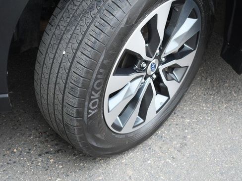 Used 2023 Subaru Outback Limited image 11