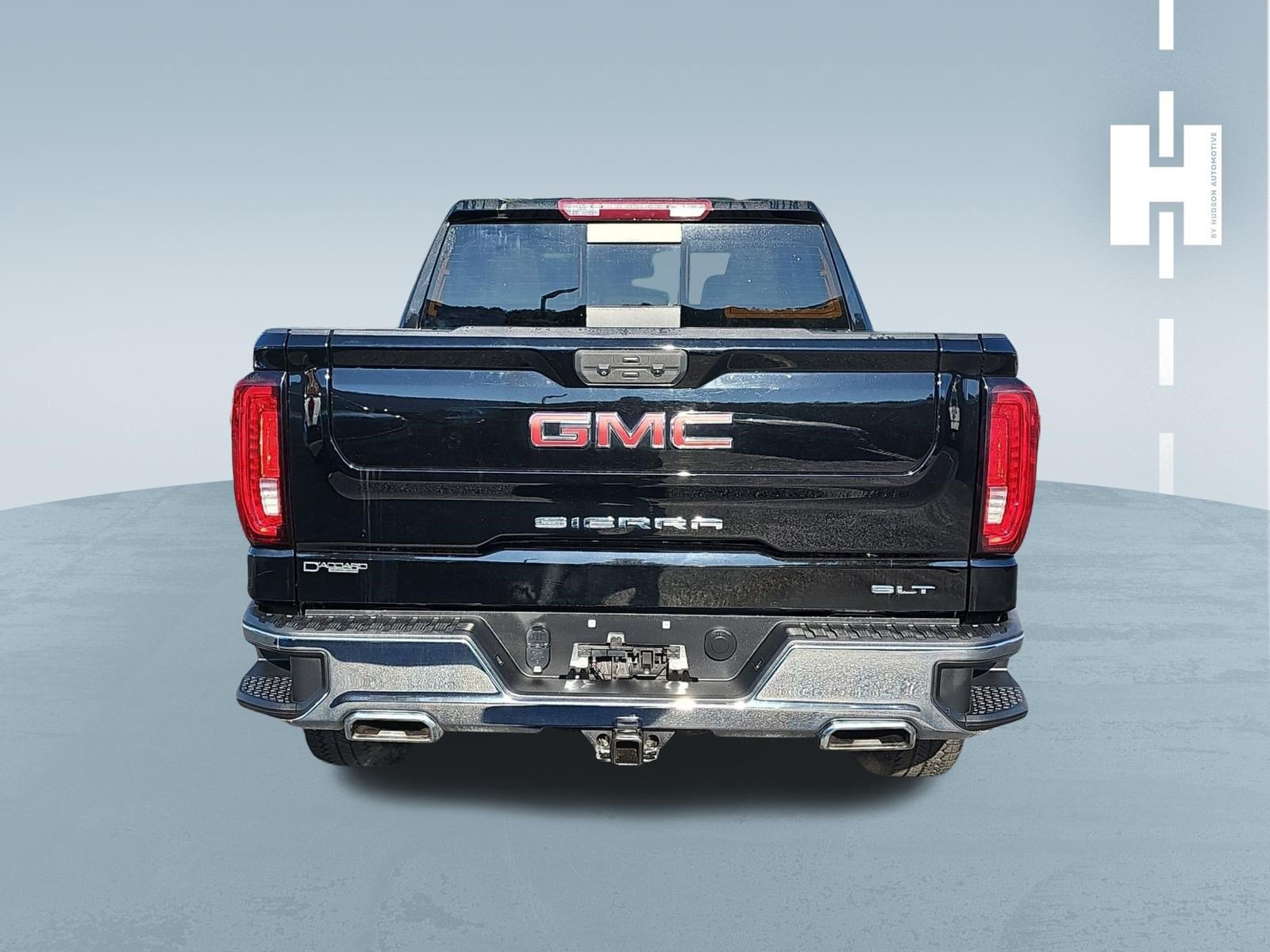 Used 2023 GMC Sierra 1500 SLT w/ SLT Premium Package AWD/4WD image 4