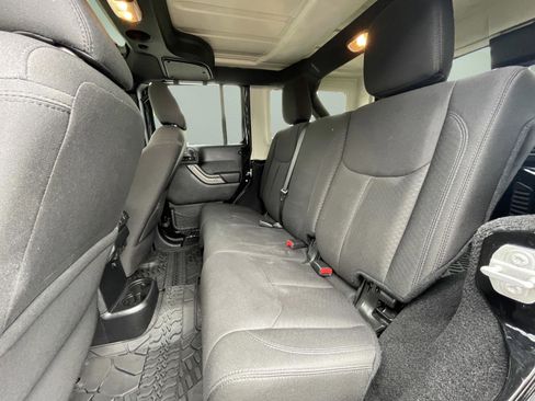 Used 2016 Jeep Wrangler Unlimited Sport w/ Quick Order Package 24S AWD/4WD image 18
