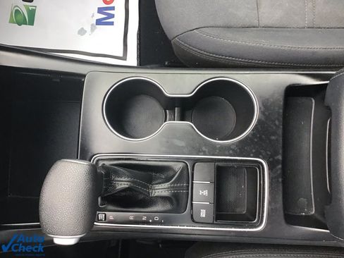 Used 2020 Kia Sorento LX image 39