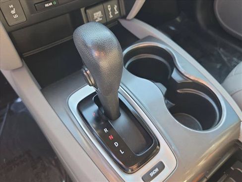 Used 2017 Honda Pilot EX-L image 12
