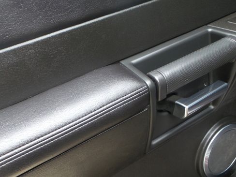 Used 2007 HUMMER H2 image 65