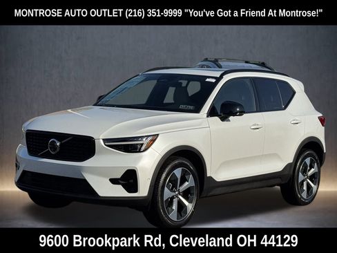 New 2026 Volvo XC40 B5 Plus w/ Protection Package Premier image 50